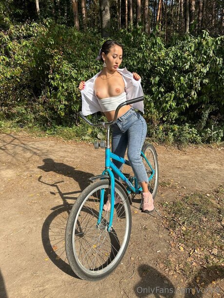 Vorvik erotic star img