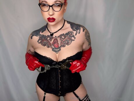 Yourscarletharlotxxx perfect model photos