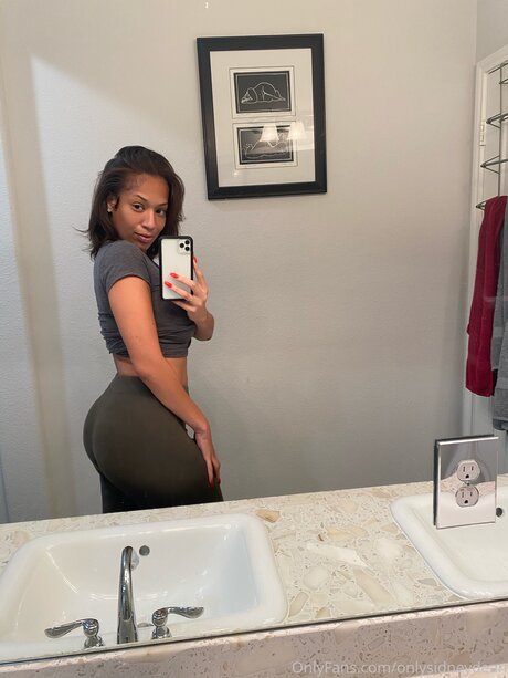 Onlysdfans pornstar beautiful archive