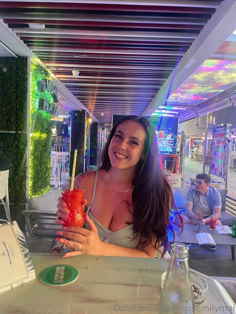 Missemilymai model exclusive images