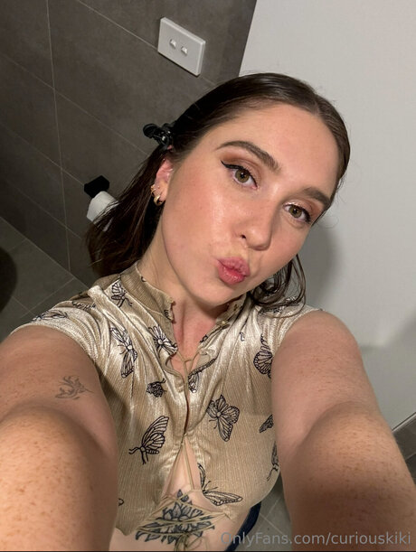 Curiouskiki pornstar hot pictures