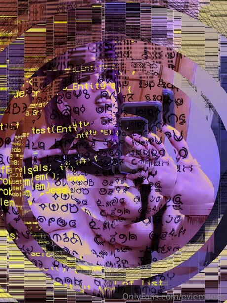 Eviemoons star hot photos