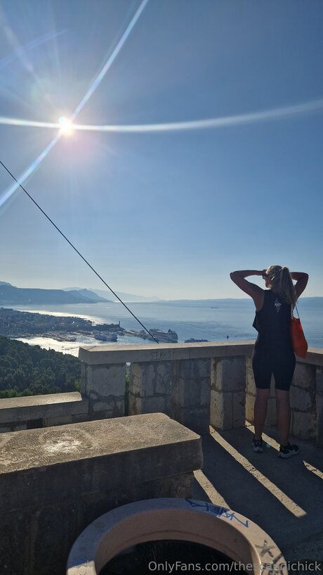 Thescandichick star nudes pic