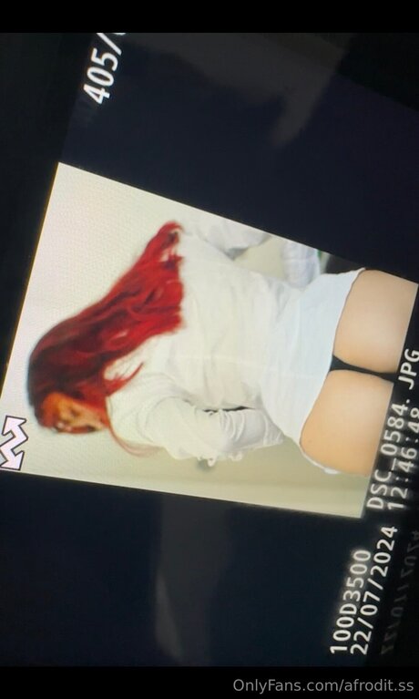 Afrodit Ss pornstar naked image