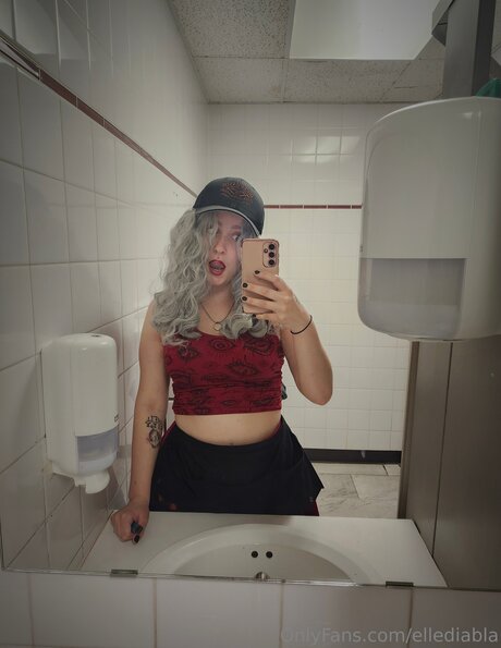 Ellediabla pornographic model gallery