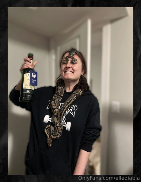 Ellediabla best actress gallery