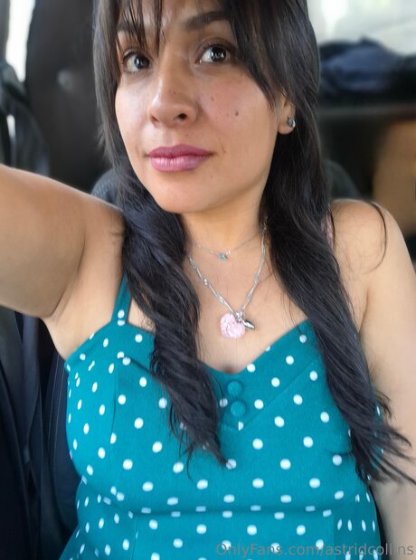 Astridcollins hot model galleries