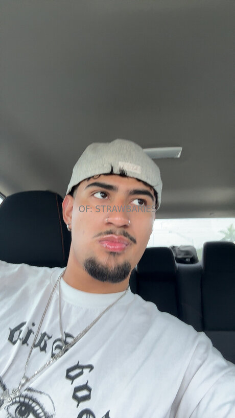 Strawbaries pornstar naked photo