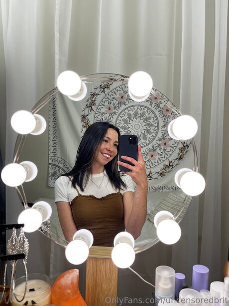 Uncensoredbrit pretty actress img