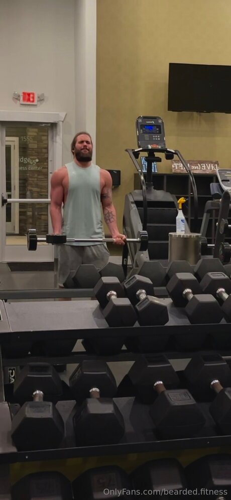 Bearded Fitness free model photos