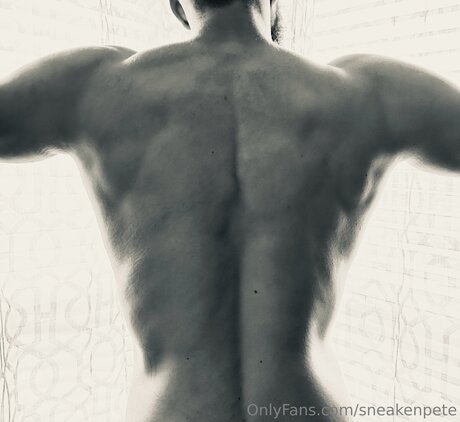 Sneakenpete star high quality pic