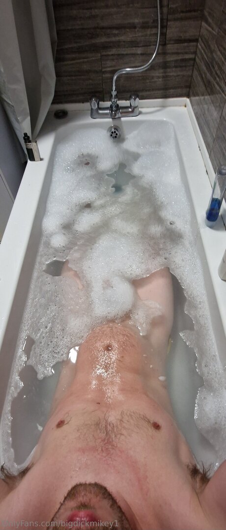 Bigdickmikey1 sexy star image