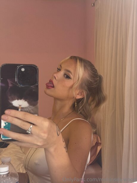 Bellakristen star pretty picture