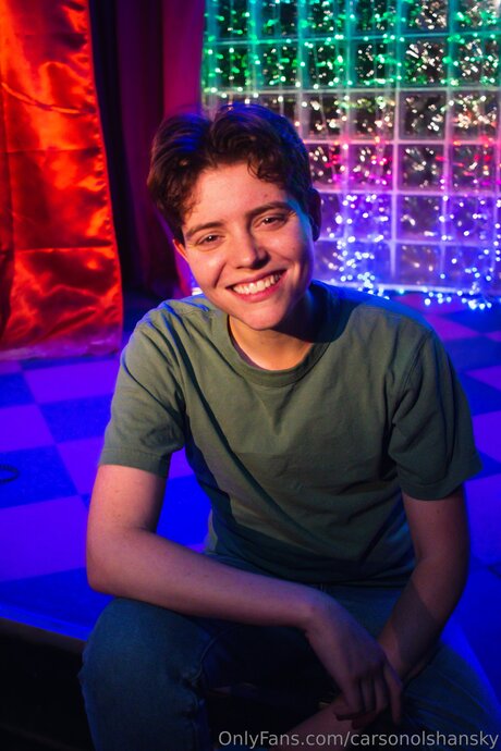 Carsonolshansky best actress photo