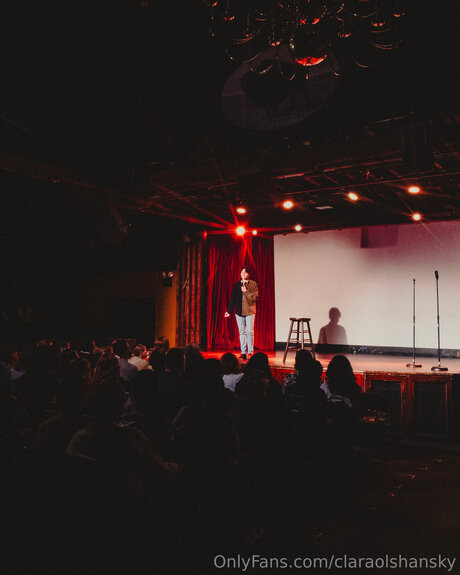 Carsonolshansky star sexy photos