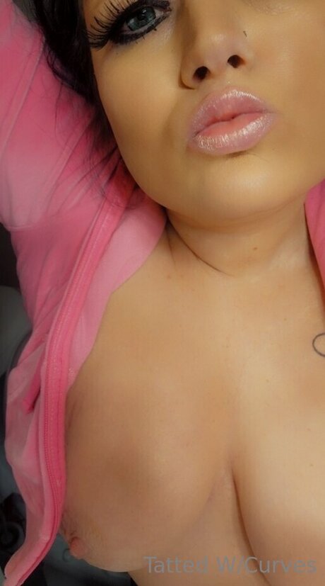 U225860105 star hot pictures