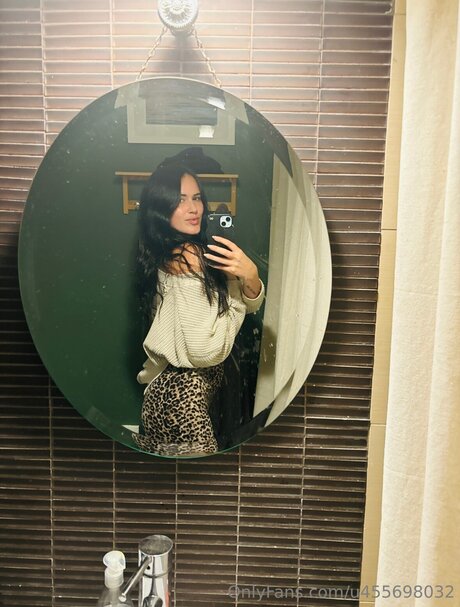 Asmrwitholivia Profile pic