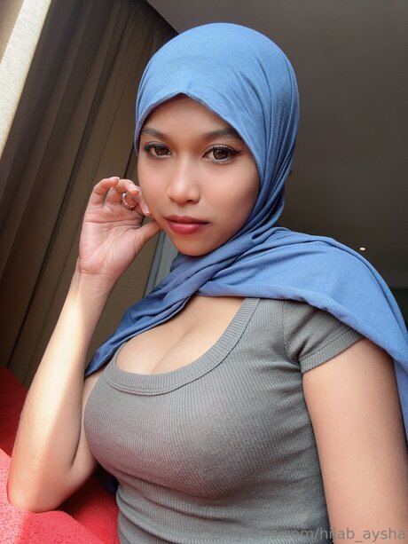 Hijab Aysha hd star archive