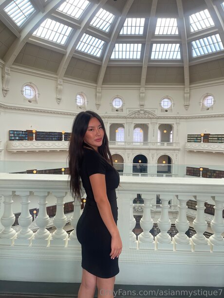 Asianmystique7 model top pictures