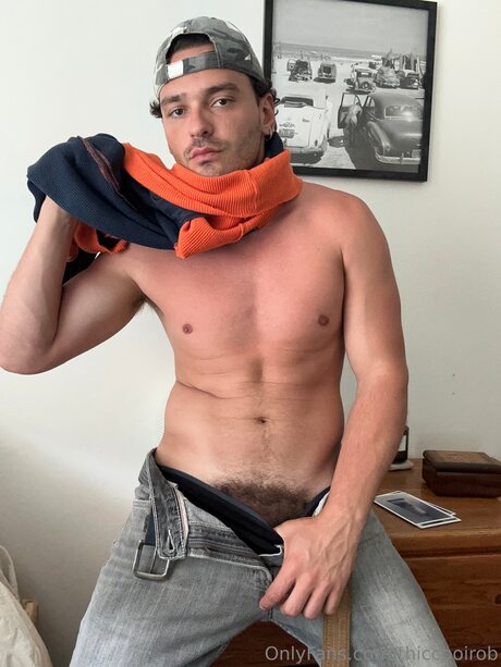 Thiccboirob star perfect pic