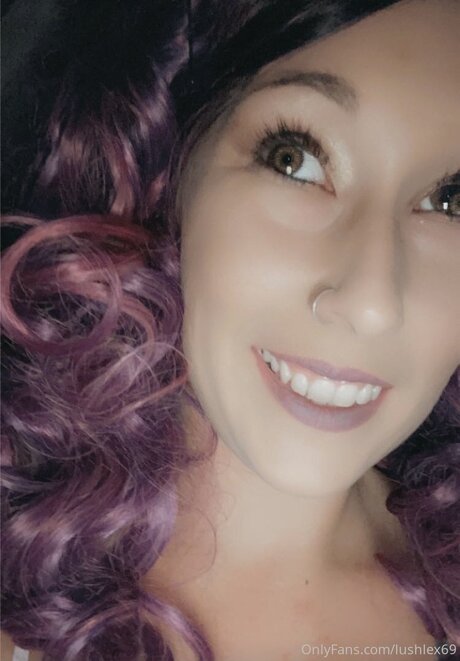 Lushlex69 star img