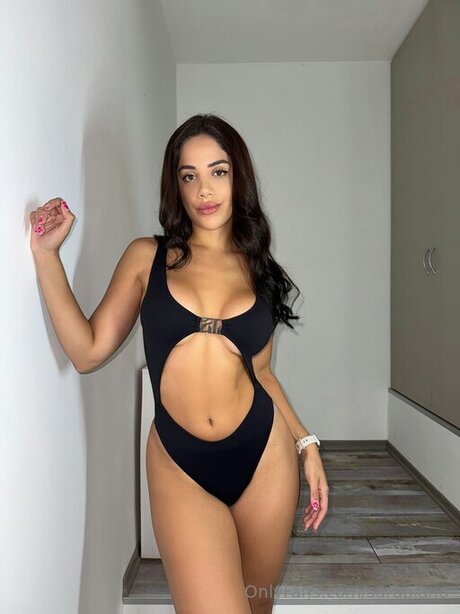 Sarapiano pornstar sexy galleries