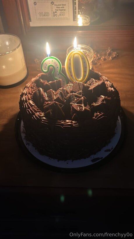 Frenchyy0o high quality star picture