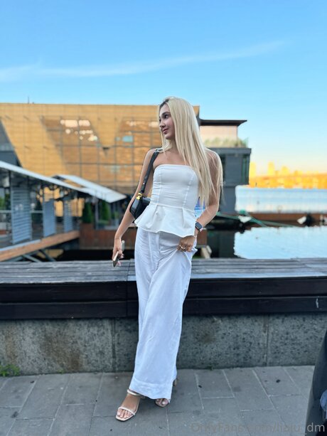 Liaju Dm nice star photo