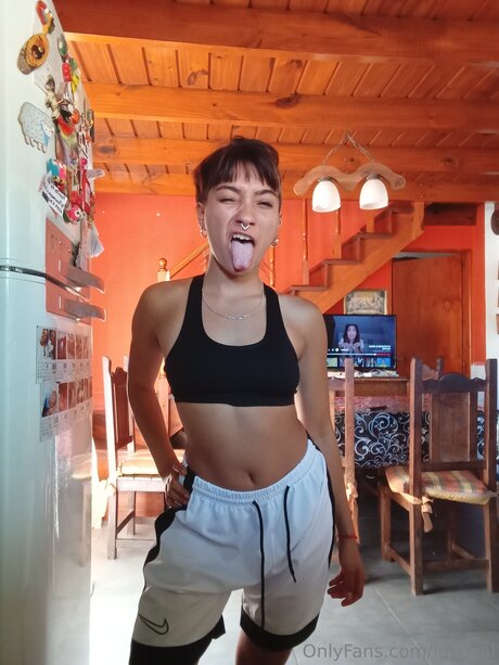 Luzgyal exclusive model img