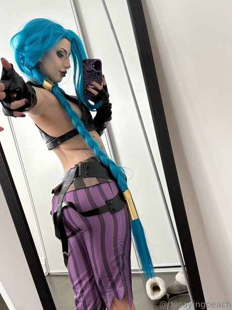 Decayingpeach xxx star archive