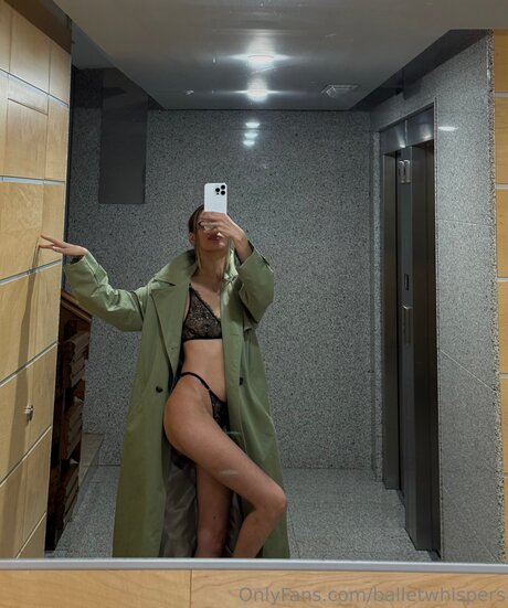 Balletwhispers model porn photo