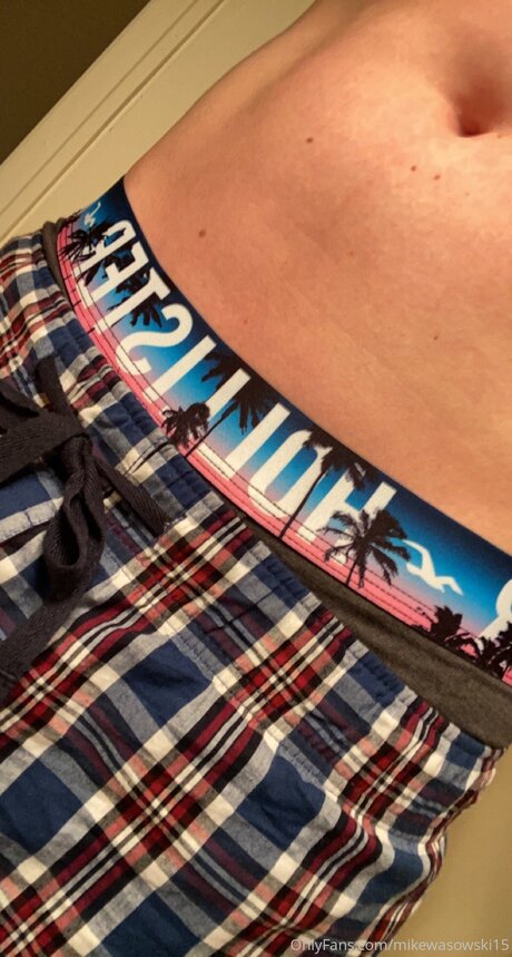 Mikwasowski15 pornstar free img