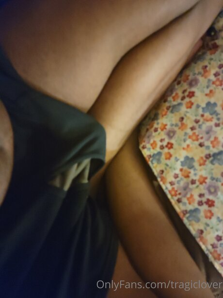 Tragiclover model top photo