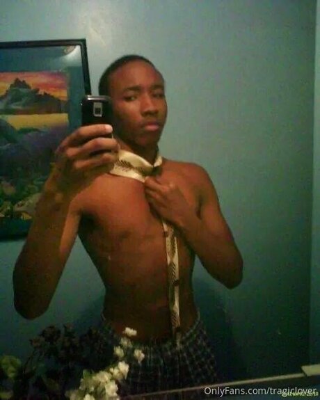 Tragiclover star free pic