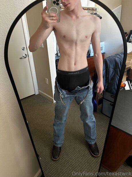 Texastwnk pretty actress pics