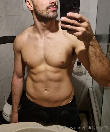 Jjdirtyboy23 model free picture