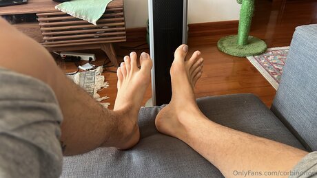 Corbinorion nice actress pics