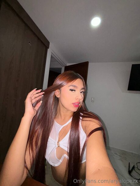 Aryalopezx star nice pic