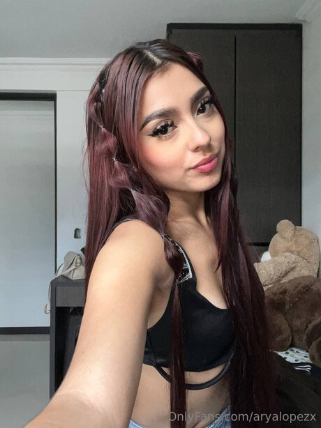 Aryalopezx pornstar top photos