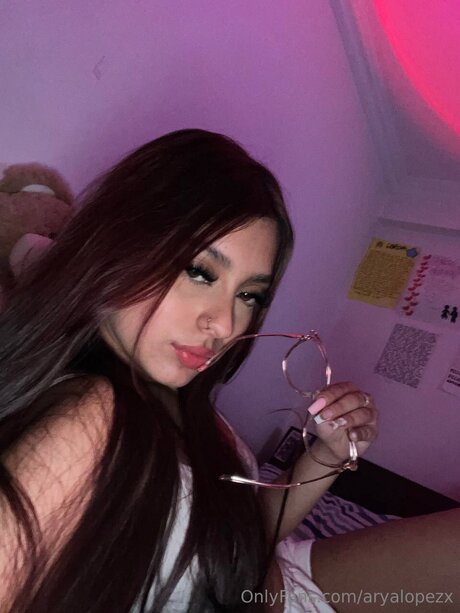 Aryalopezx porn actress gallery
