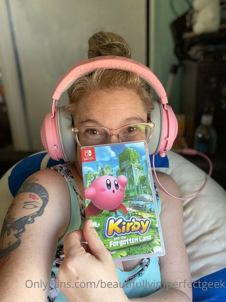 Beautifullyimperfectgeek sex star picture