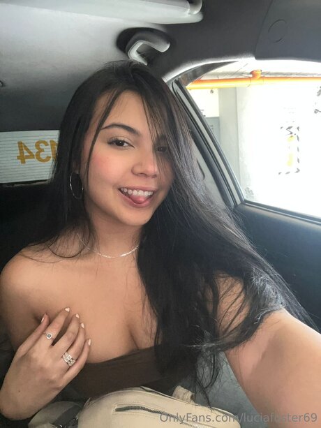Luciafoster69 perfect model img