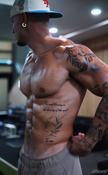 Officialjt star beautiful picture