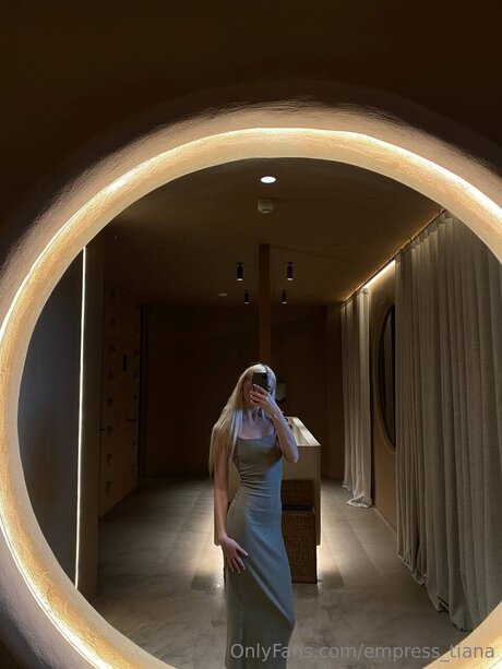 Empress Tiana pornstar sexy photos