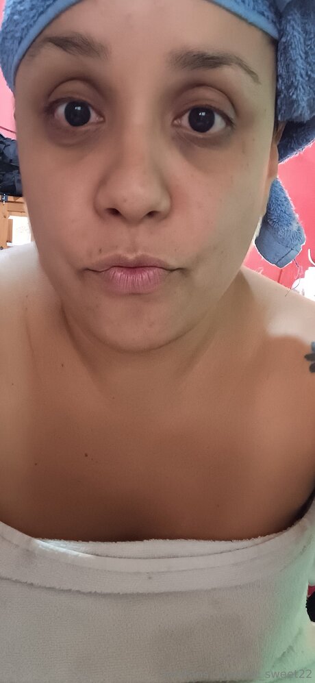 Hot Sweet22 pornstar sex pics