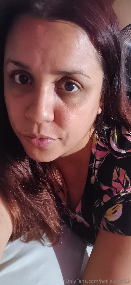 Hot Sweet22 model porn gallery