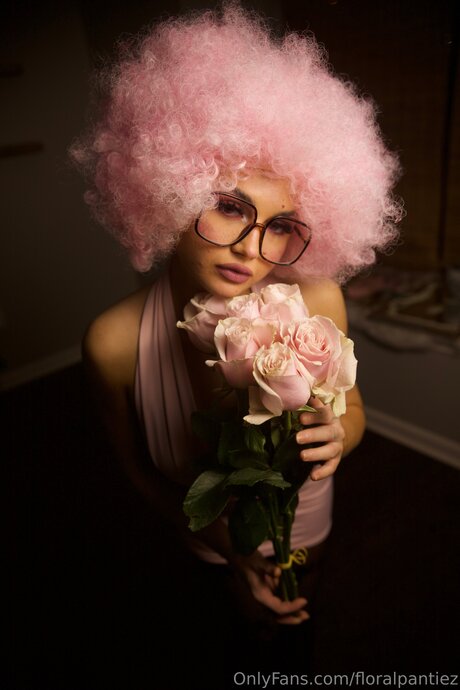 Floralpantiez pornstar nude pic