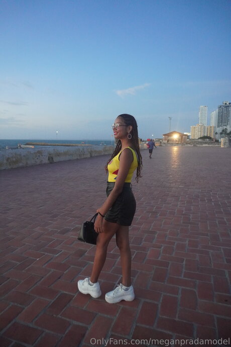 Meganpradamodel pornstar nudes photos