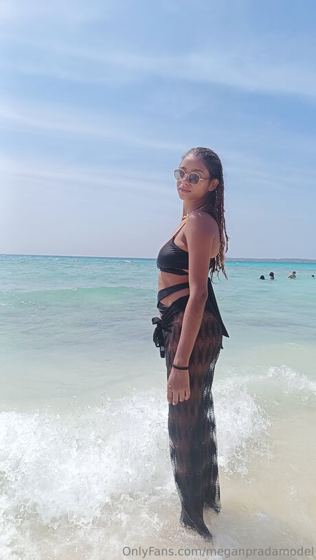 Meganpradamodel model nice pic