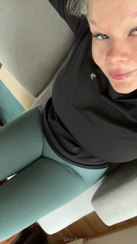 Nea Josefiinaa pornstar sexy archive